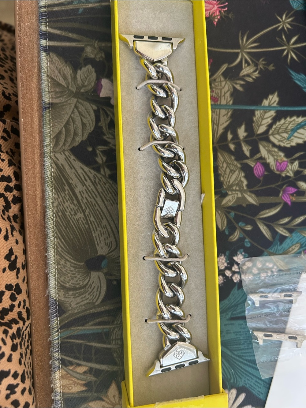 Kendra Scott Silver Whitley Chain Apple Watch Band